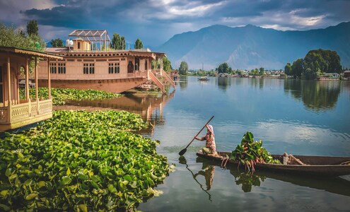 Kashmir Honeymoon Package